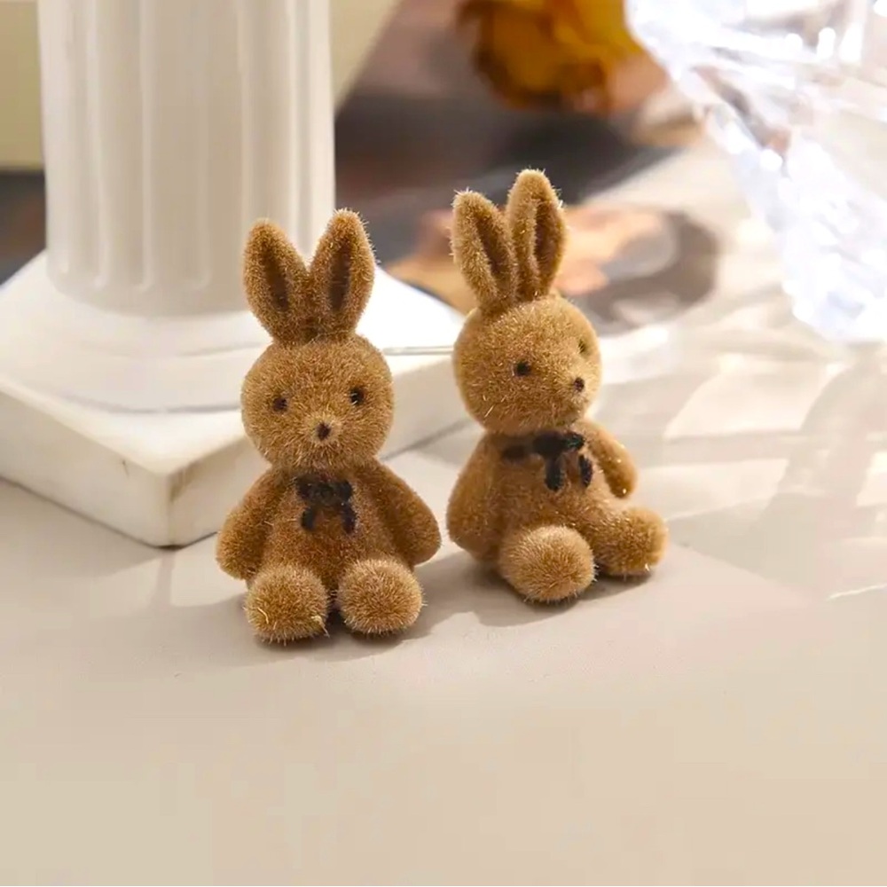 Bunny Velvet Earrings Tan Color One Pair